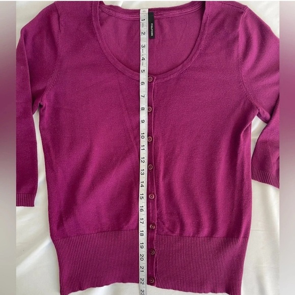 Maurice's Pinkish Purple 3/4 Sleeve Cardigan
Size Medium - Picture 3 of 10